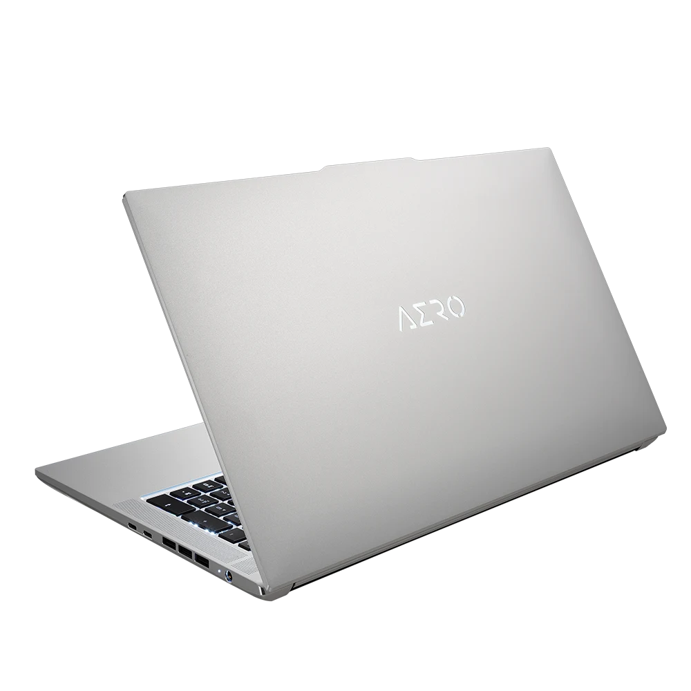 Ноутбук Gigabyte AERO 17 XE5 (XE5-73RU744HP) Core i7 12700H/DDR5 32Gb/SSD1Tb/RTX 3070Ti 8Gb/17.3";/UHD/IPS/360hz/Win11Pro/silver — фото 3